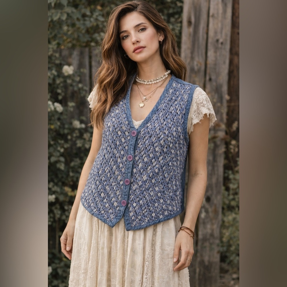 Vintage Shaver Lake Blue Basket Weave Crochet Vest Purple Buttons Size Medium